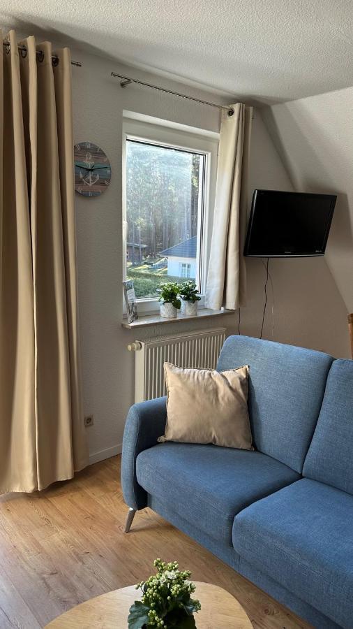 Ferienwohnung "Am Walde" ลุบมิน ภายนอก รูปภาพ
